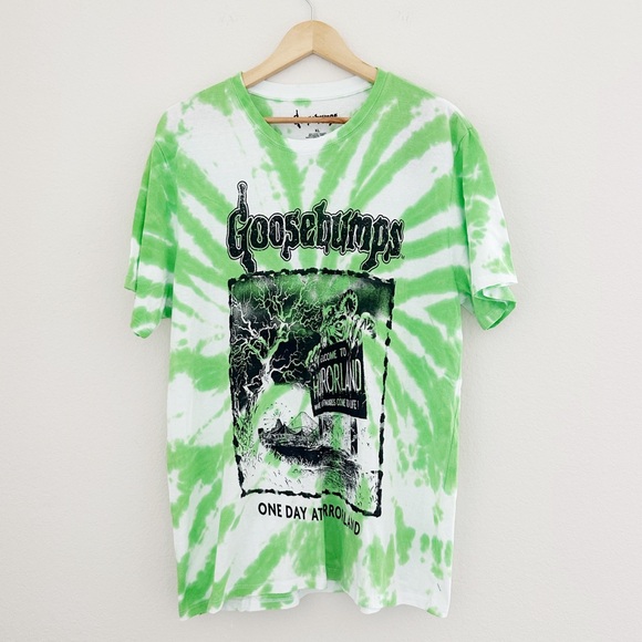 NEW Goosebumps Welcome to Horror Land Green Tie Dye Tee - Picture 1 of 6